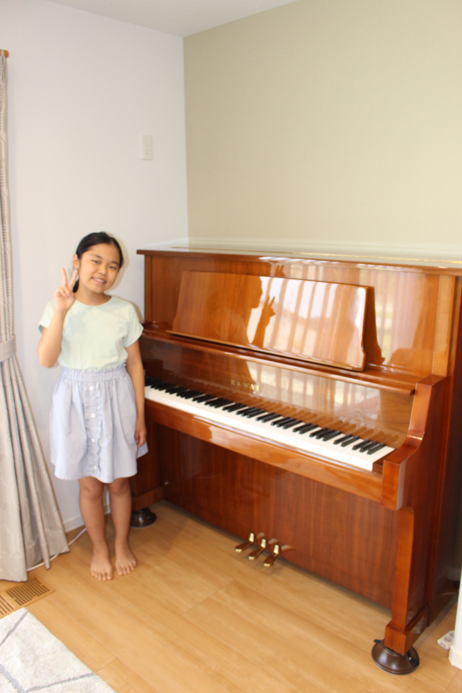 にこにこ納品 カワイ KL-702 – 中古ピアノのVOITECH 